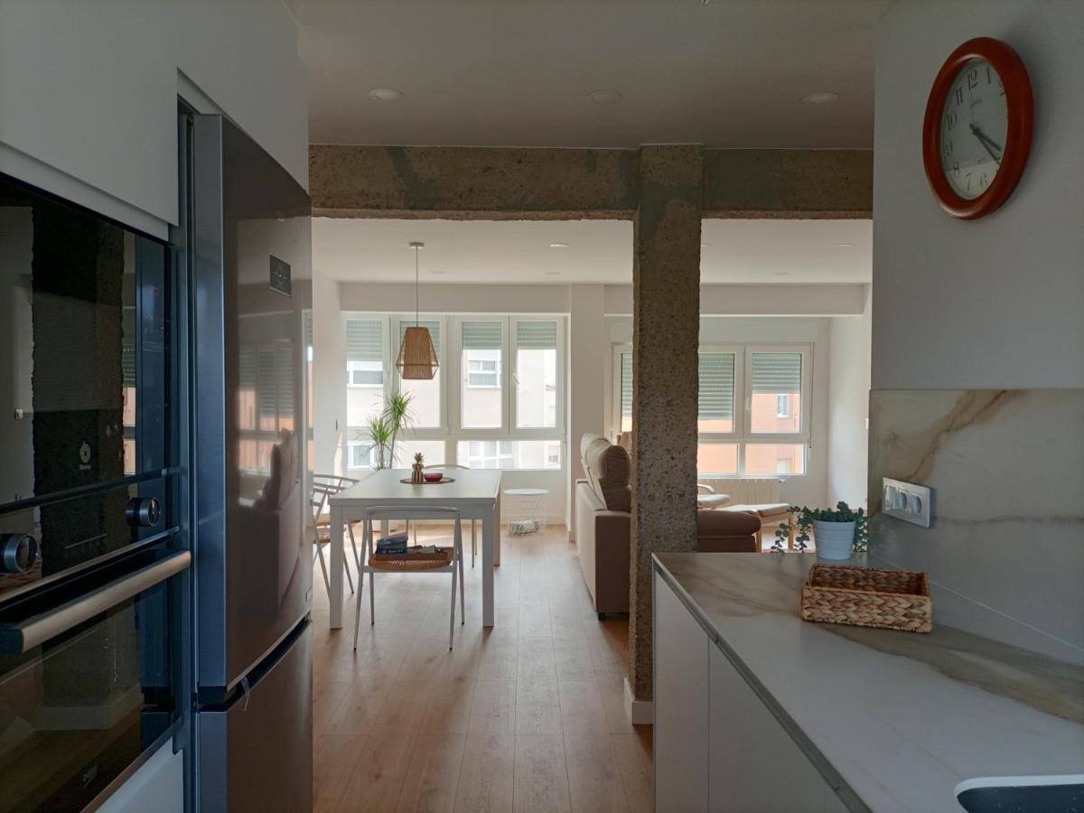 Precioso Apartamento Nuevo Centrico En Santander Buitenkant foto